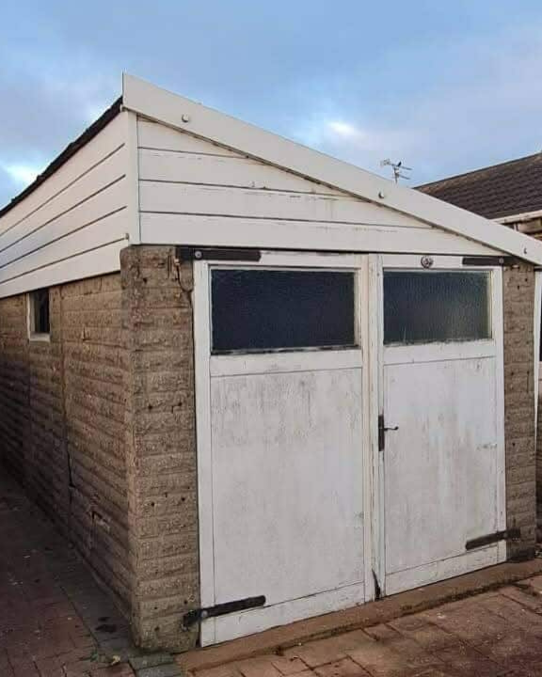 Outdoor building